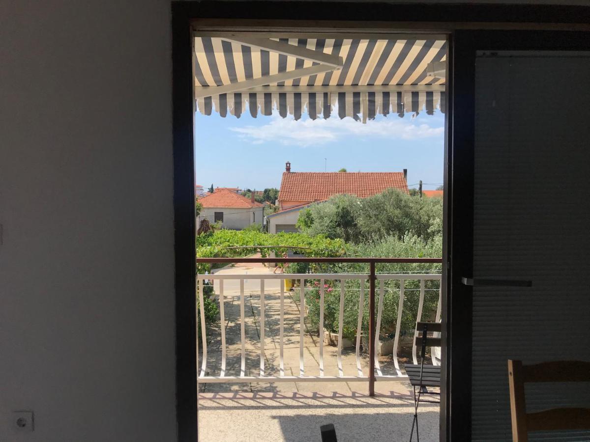 Apartmani Vilma Pakoštane Εξωτερικό φωτογραφία