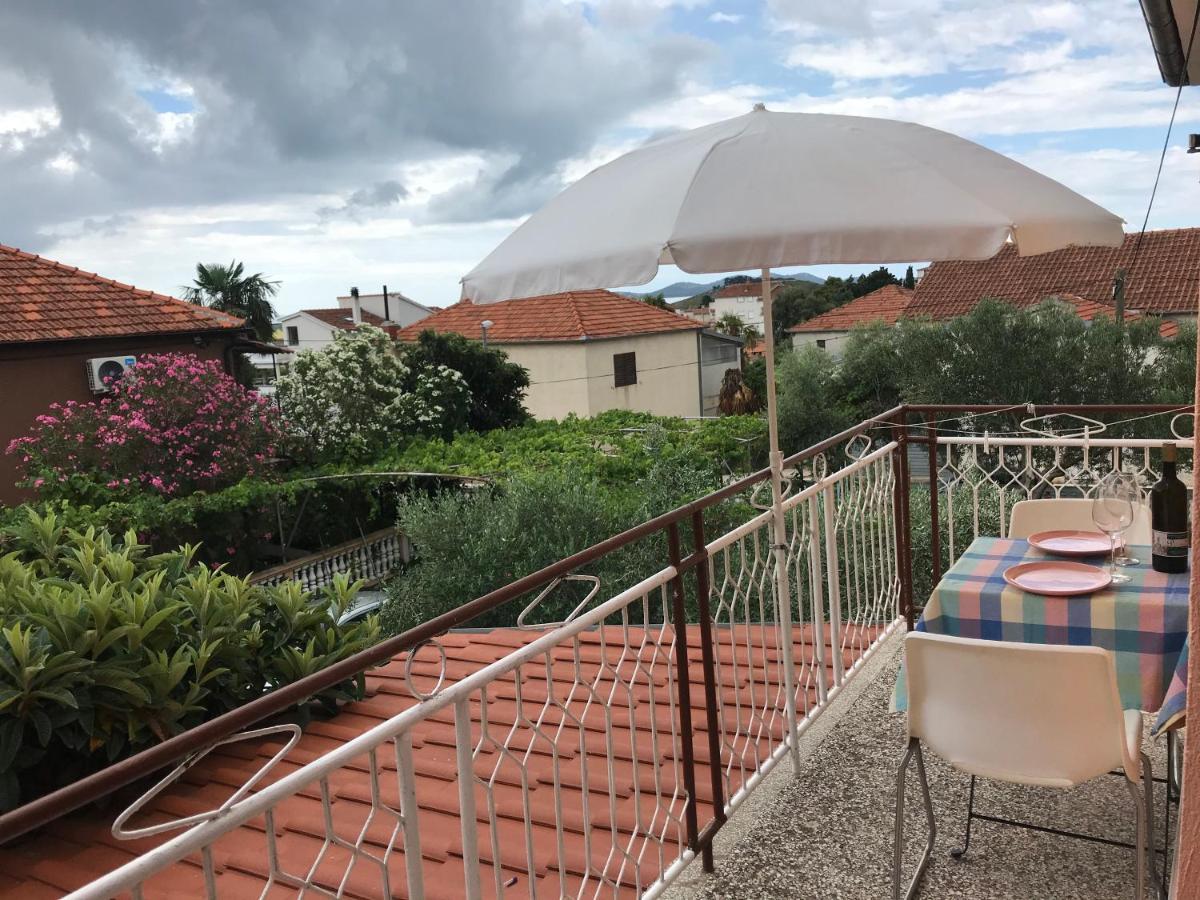 Apartmani Vilma Pakoštane Εξωτερικό φωτογραφία