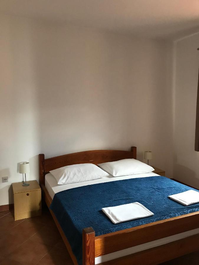 Apartmani Vilma Pakoštane Εξωτερικό φωτογραφία