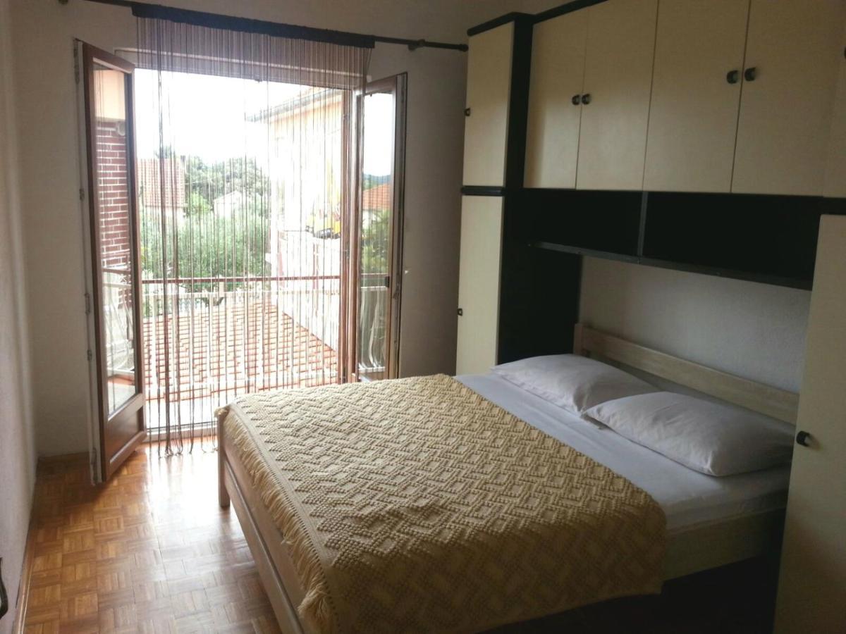 Apartmani Vilma Pakoštane Εξωτερικό φωτογραφία