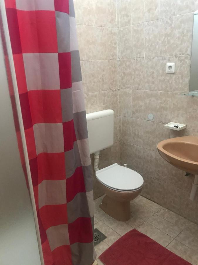 Apartmani Vilma Pakoštane Εξωτερικό φωτογραφία